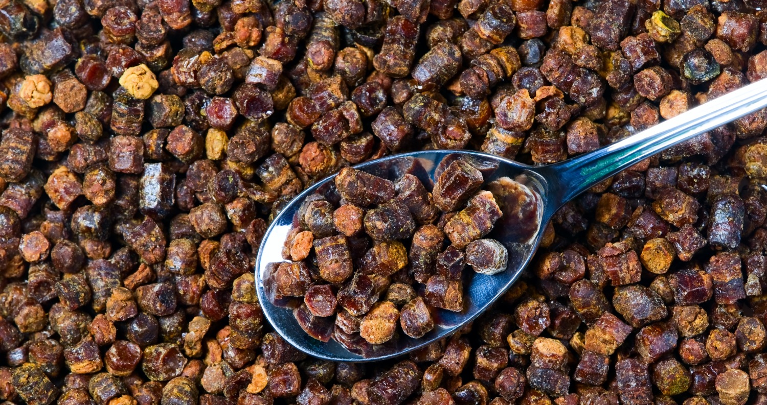 Propolis granule